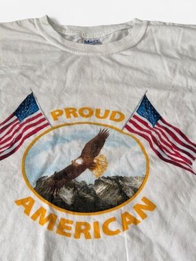Vintage Proud American Bald Eagle USA Flag Graphic T-Shirt Large